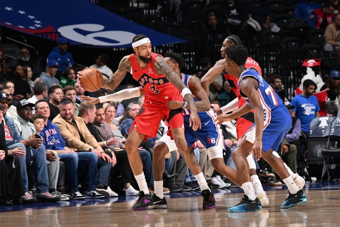 广东队力克猛龙，浓眉哥带队取胜