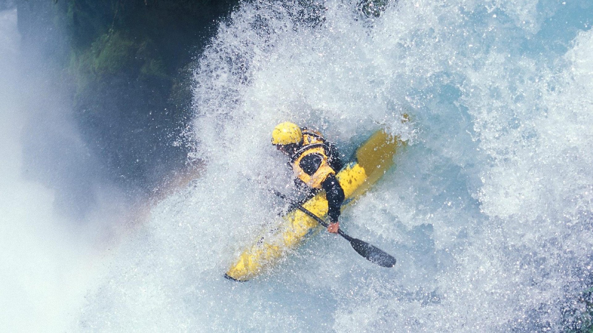 爱游戏入口-欧文降维打击，勇士体系碾压，当NBA冠军遇上CBA霸主