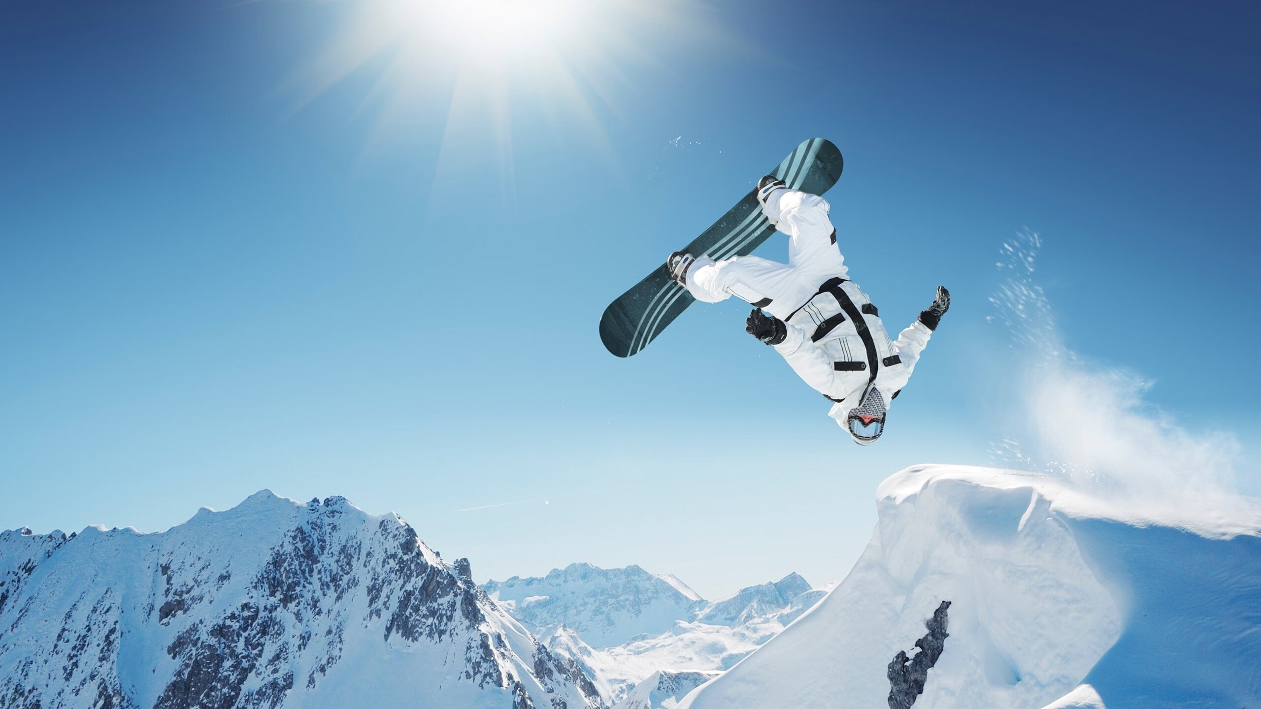 奥运周期关键战焦点战，老鹰带走深圳队，体育叙事的多维交响